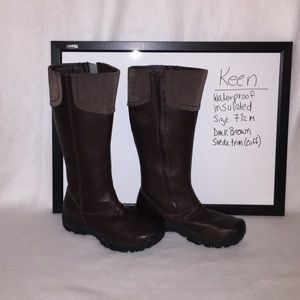 Keen waterproof insulated boots size 7.5